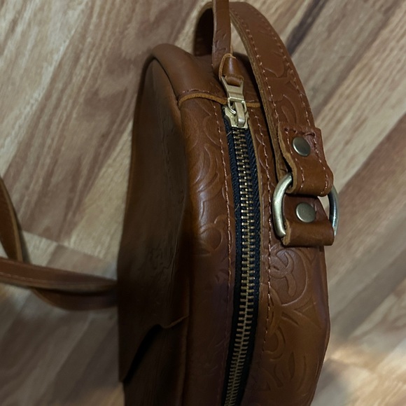 Round Brown Embossed Large Circle Crossbody Bag - Picture 7 of 8